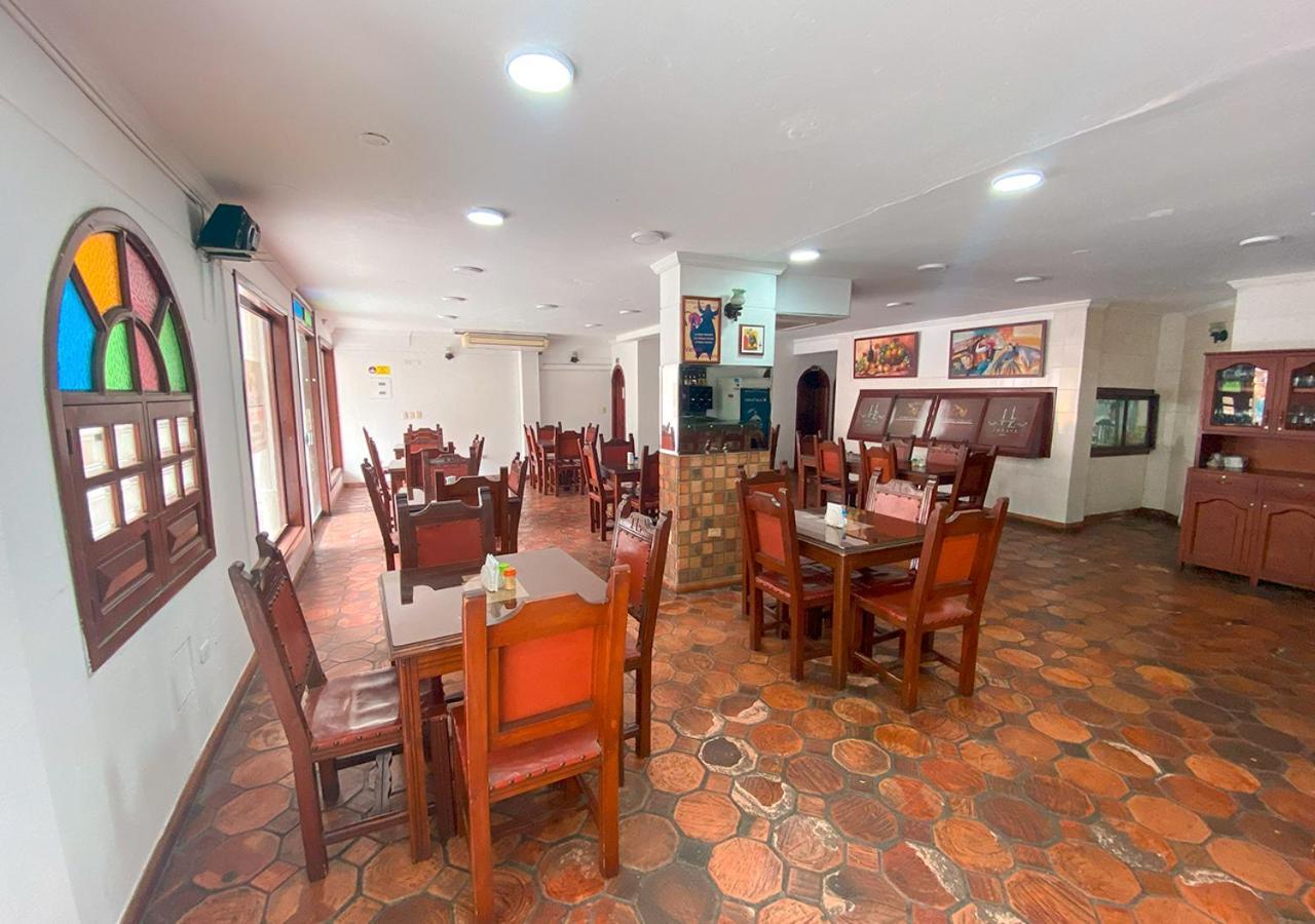 Hotel Zaraya Cúcuta Exterior foto