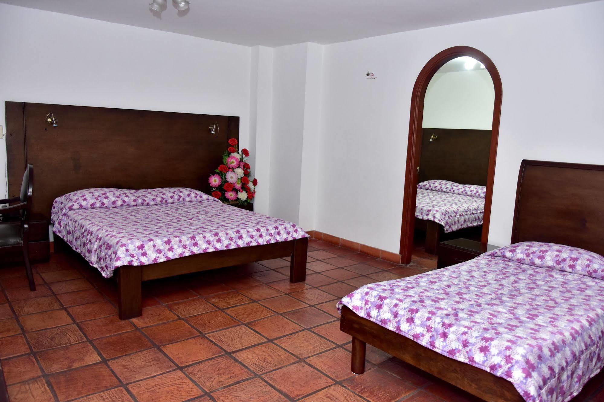 Hotel Zaraya Cúcuta Exterior foto